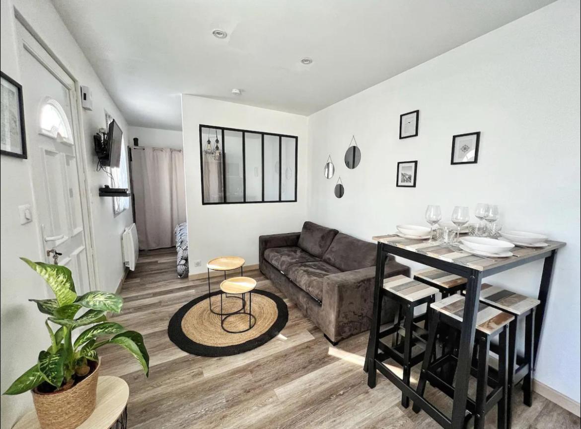 Joli Appartement Avec Parking La Rochelle  Exterior foto
